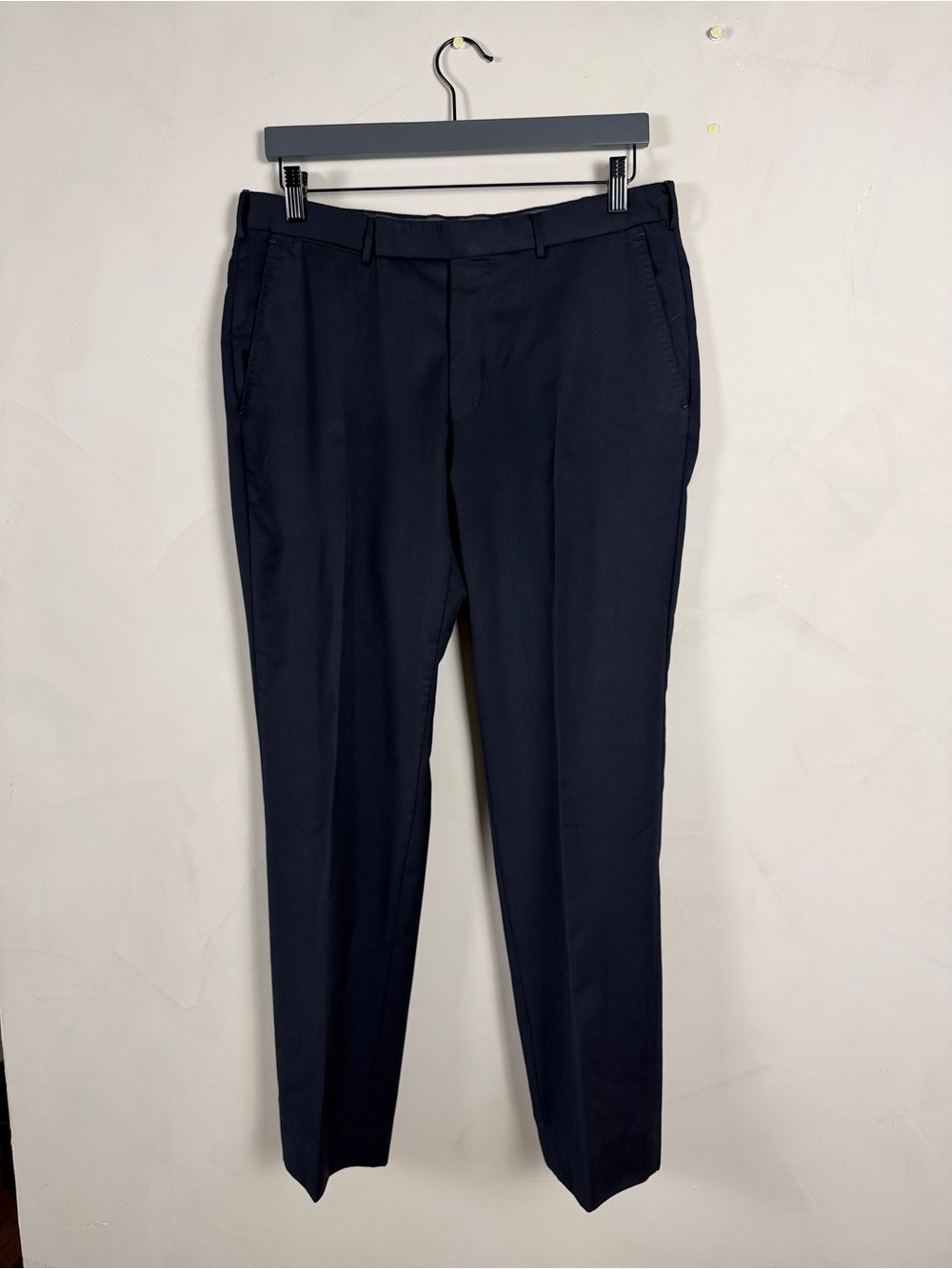 Ermenegildo Zegna Micronsphere Navy Flat-Front Dress Pants Men’s EU 52 / US 36